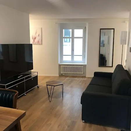 Fantastic 2br Flat Close To Paradeplatz - Canal2 Apartment *