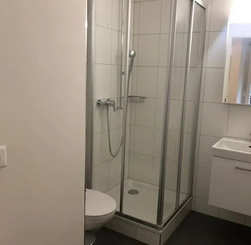 Fantastic 2br Flat Close To Paradeplatz - Canal2 Apartment