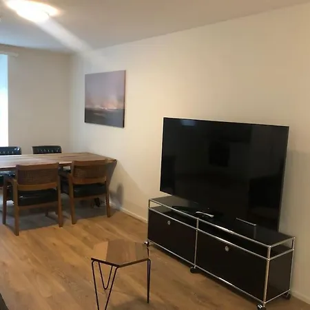 Fantastic 2br Flat Close To Paradeplatz - Canal2 *